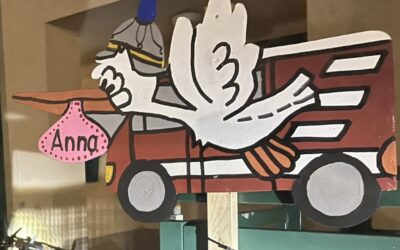 Feuerwehrstorch gelandet